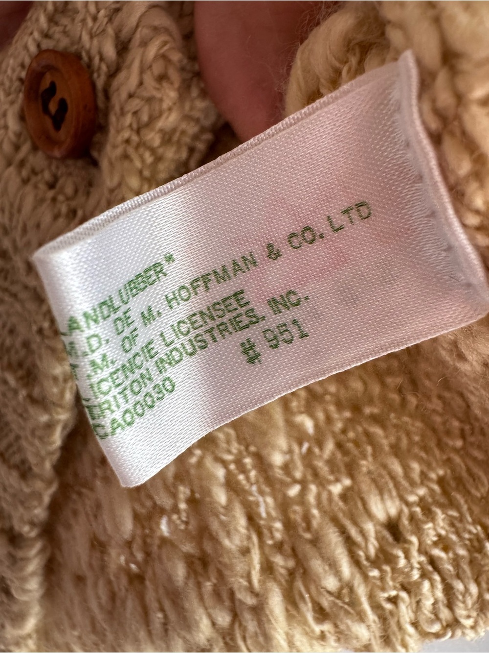 Vintage Landlubbers Textured Open Knit Sweater Vest Sz Small Tan Beige Boho EUC - Picture 7 of 8